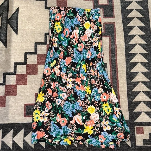 Maeve floral silk satin mid skirt, size XS NWOT - Picture 3 of 5